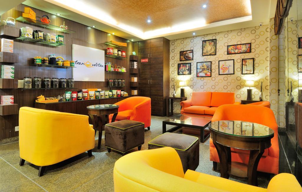 Crossroads Hotel Gurgaon Exterior photo